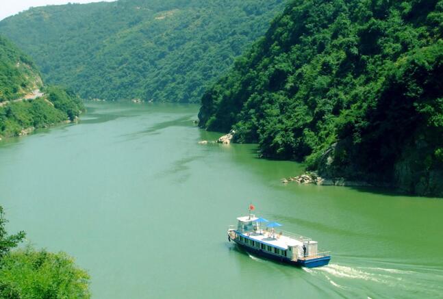  汉江三峡  + 中坝大峡谷